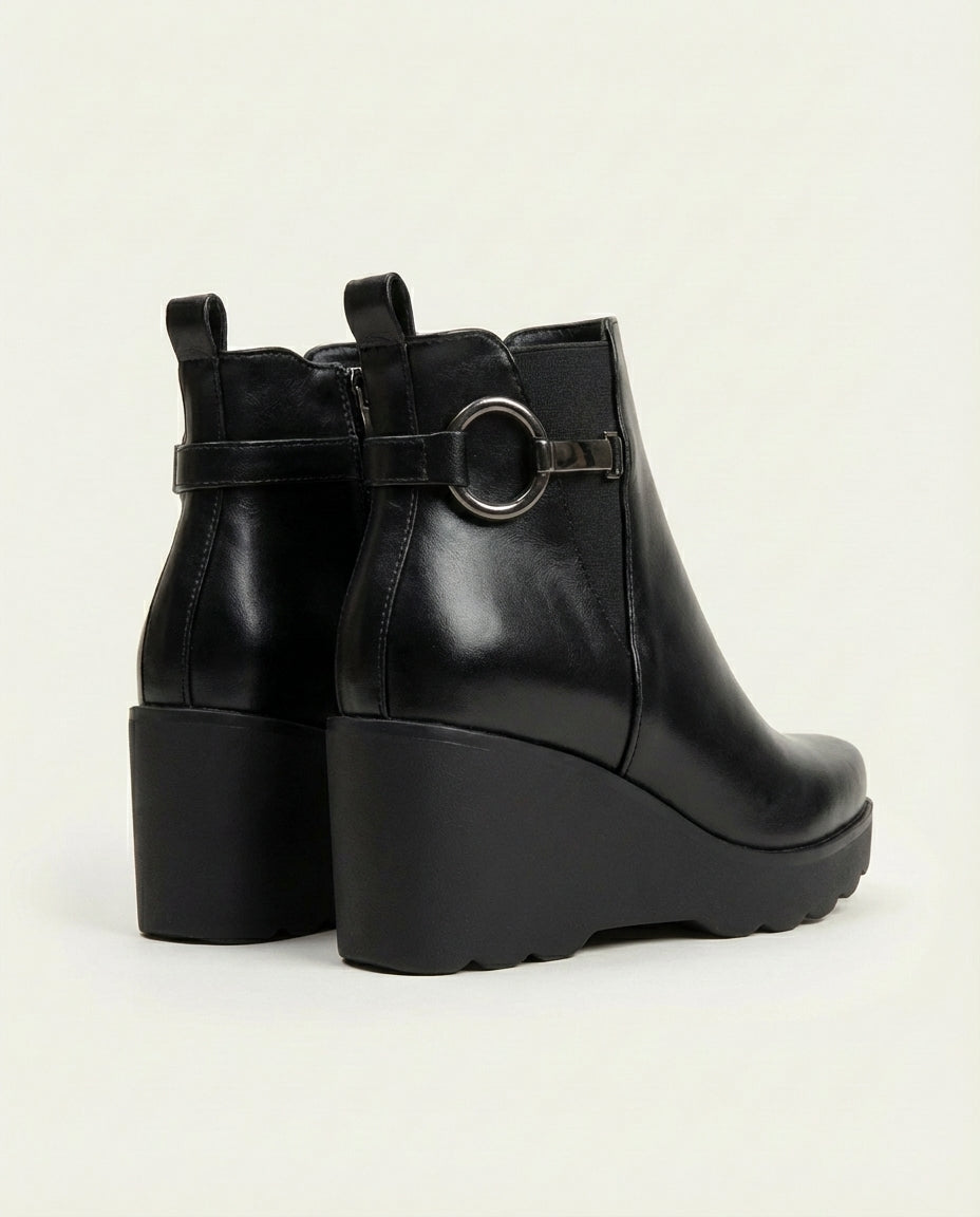 Bottines Compensées Femme en Cuir Noir - Akal