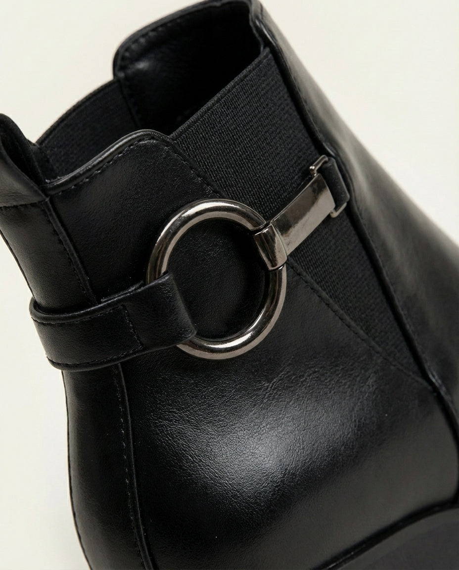 Bottines Compensées Femme en Cuir Noir - Akal