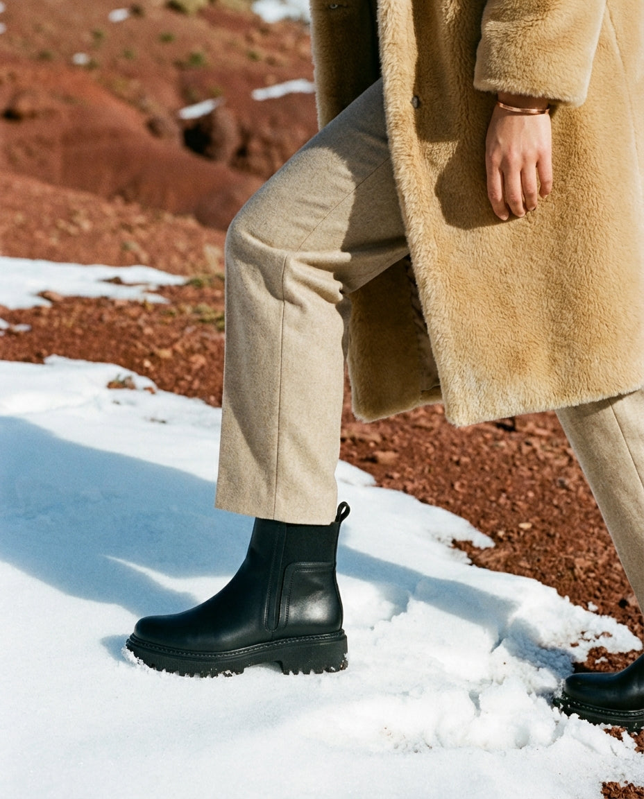 Bottines Chelsea Femme en Cuir Noir - Zayna